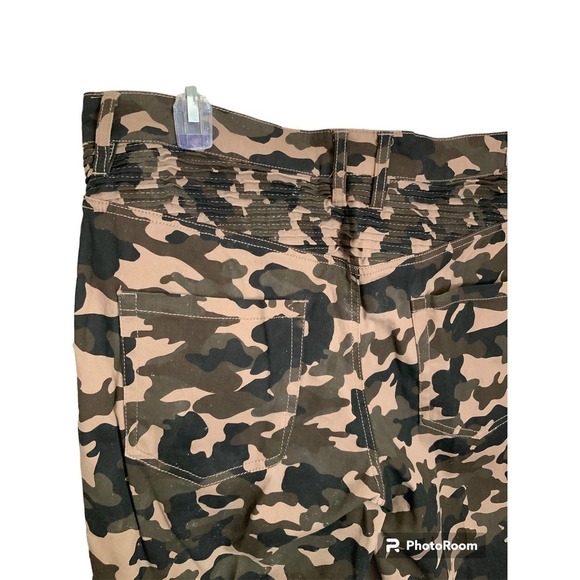 Five by Five camouflage green and brown size 38x32 #1116 - Picture 4 of 5